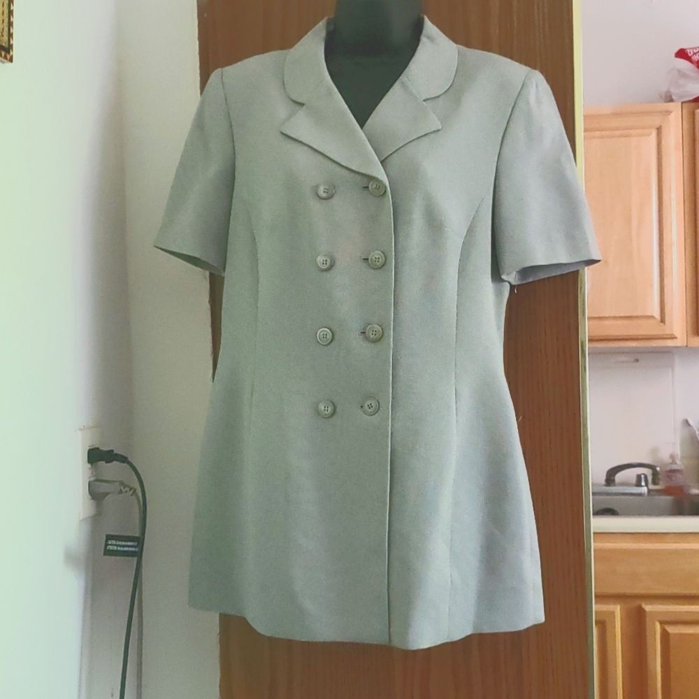 Le Suit Gray Short Sleeves Blazer